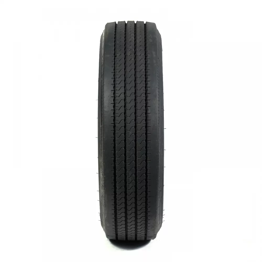 Грузовая шина 255/70 R22,5 Long March LM-120 16PR в Пыть-Яхе