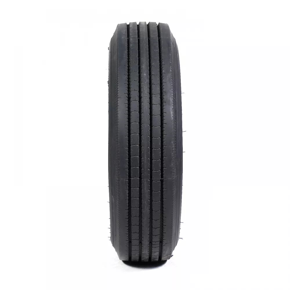 Грузовая шина 215/75 R17,5 Long March LM-216 16PR в Пыть-Яхе