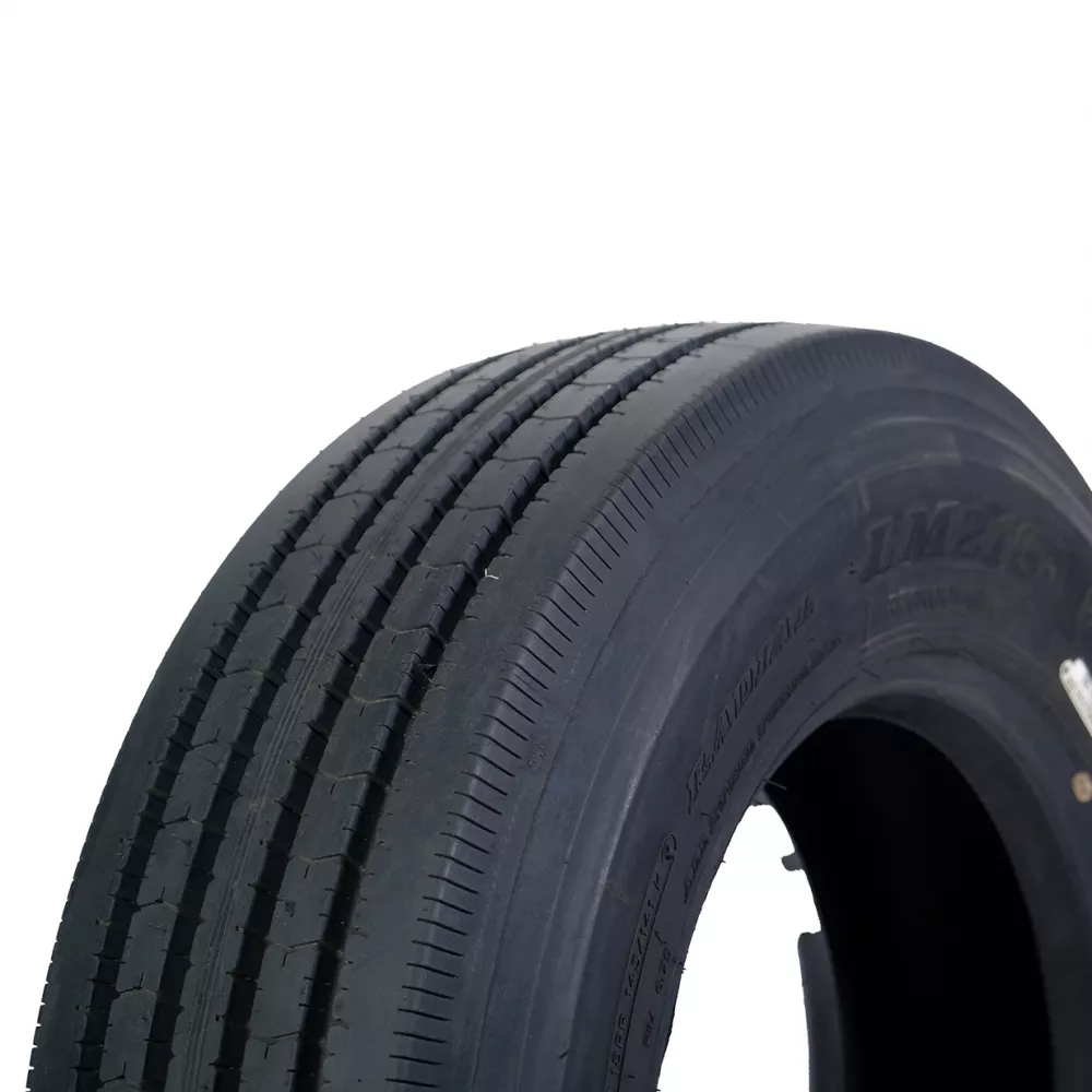 Грузовая шина 235/75 R17,5 Long March LM-216 18PR в Пыть-Яхе